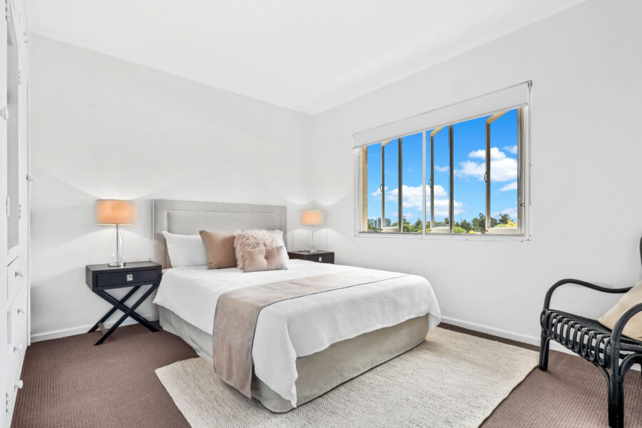 4/70 Mitre St St Lucia , QLD 4067 Australia