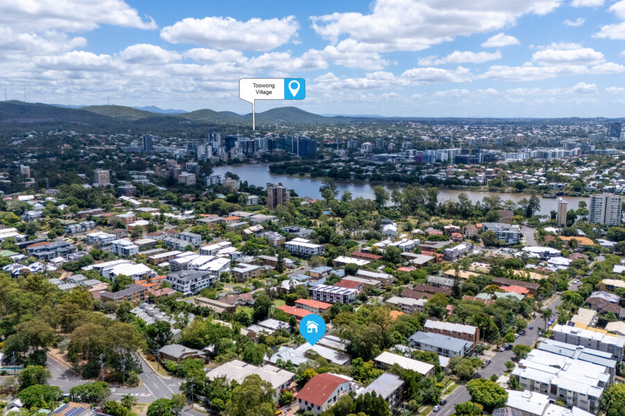 4/70 Mitre St St Lucia , QLD 4067 Australia