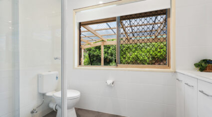 4/48 Metropole Street Robertson , QLD 4109 Australia