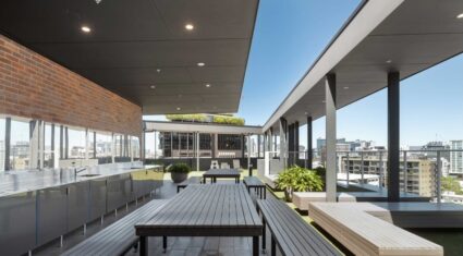 212/42 Wyandra St Newstead , QLD 4006 Australia