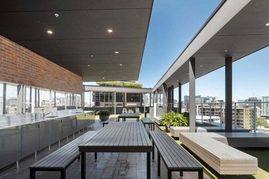 212/42 Wyandra St Newstead , QLD 4006 Australia