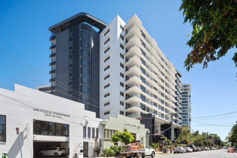 212/42 Wyandra St Newstead , QLD 4006 Australia