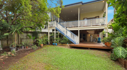 39 Lilley Rd Bardon , QLD 4065 