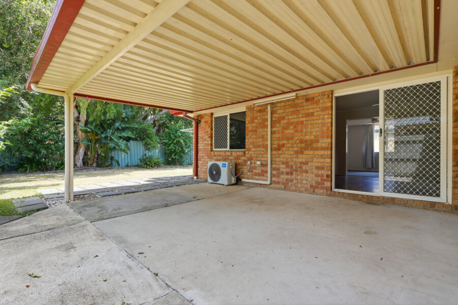 99 Cambridge Cres Fitzgibbon , QLD 4018 Ca