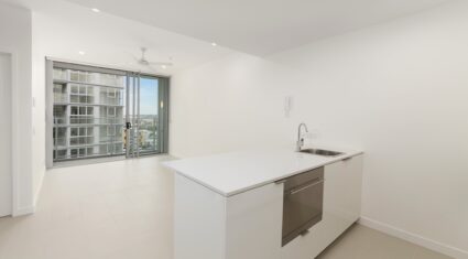 21008/37-47 Longland St Newstead , QLD 4006 