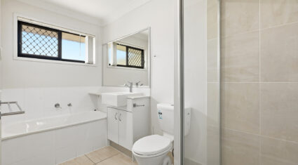 18/125 Orchard Rd Richlands , QLD 4077 Australia