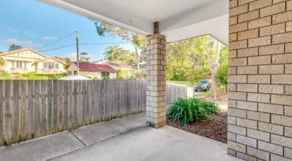 2/8 Myora Cres Capalaba , QLD 4157 Australia