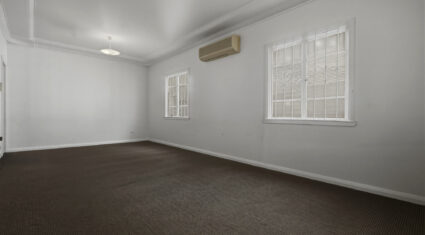 120 Dell Rd St Lucia , QLD 4067