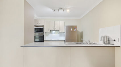 4/8 Myora Cres Capalaba , QLD 4157 Australia