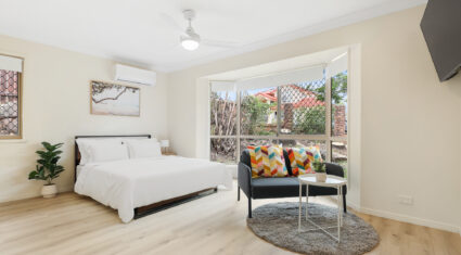 4/48 Metropole Street Robertson , QLD 4109 Australia