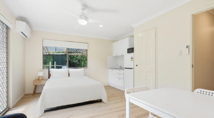 4/48 Metropole Street Robertson , QLD 4109 Australia