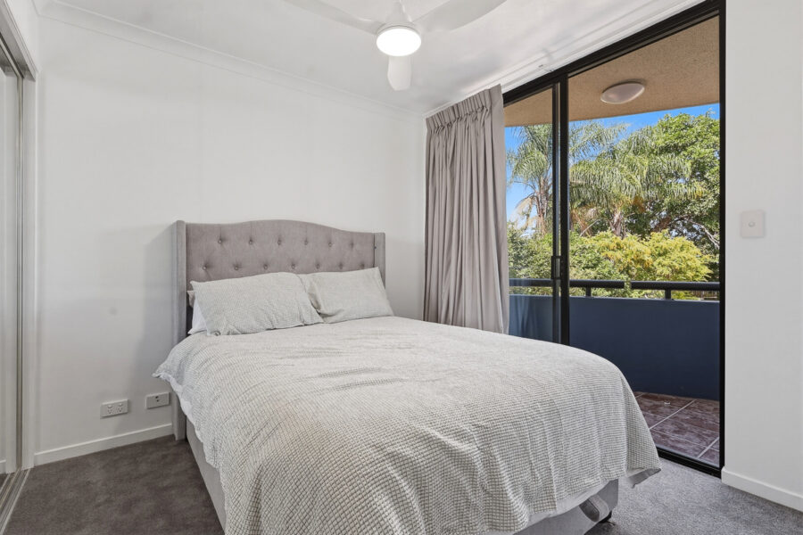 7/12 Sheehan St Milton , QLD 4064 Australia