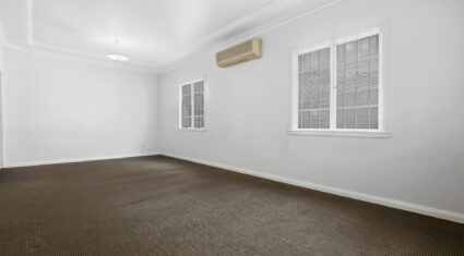 120 Dell Rd St Lucia , QLD 4067 