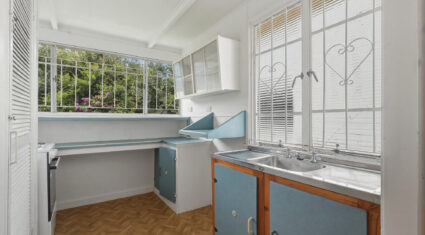 120 Dell Rd St Lucia , QLD 4067 