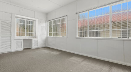 120 Dell Rd St Lucia , QLD 4067 