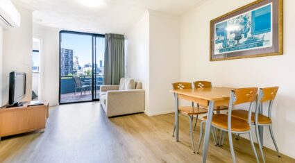 10/12 Sheehan St Milton , QLD 4064 