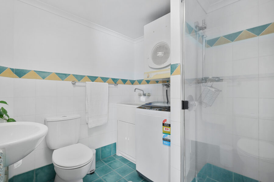 10/12 Sheehan St Milton , QLD 4064 