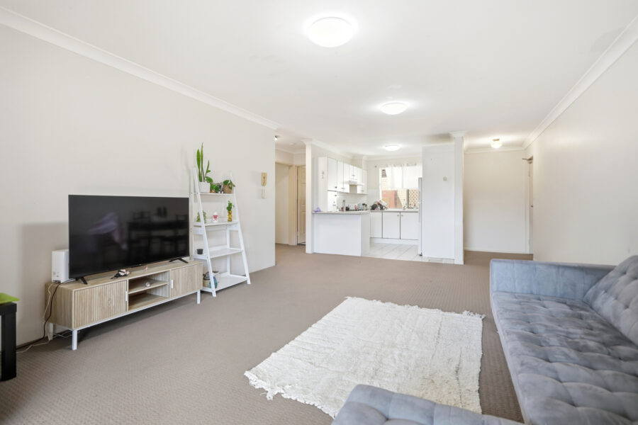 2/18 Cavendish St Nundah , QLD 4012 Australia