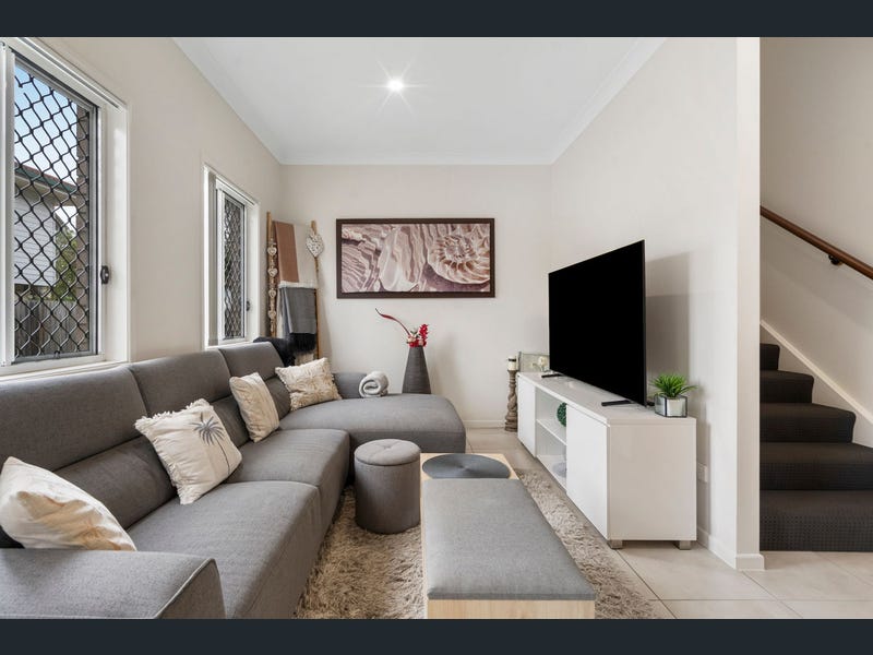 2/33 Quentin St Capalaba , QLD 4157 Australia