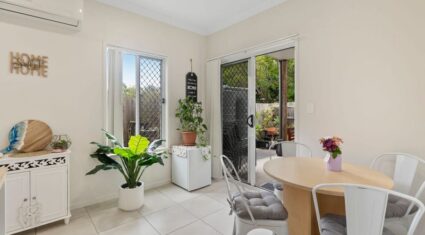 2/33 Quentin St Capalaba , QLD 4157 Australia