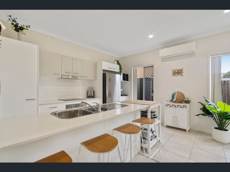 2/33 Quentin St Capalaba , QLD 4157 Australia