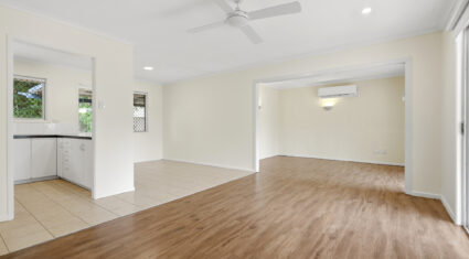 10 Bluegum Ct Kingston , QLD 4114 Australia