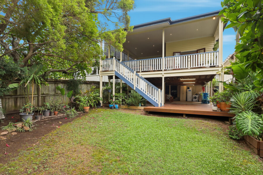 39 Lilley Rd Bardon , QLD 4065 