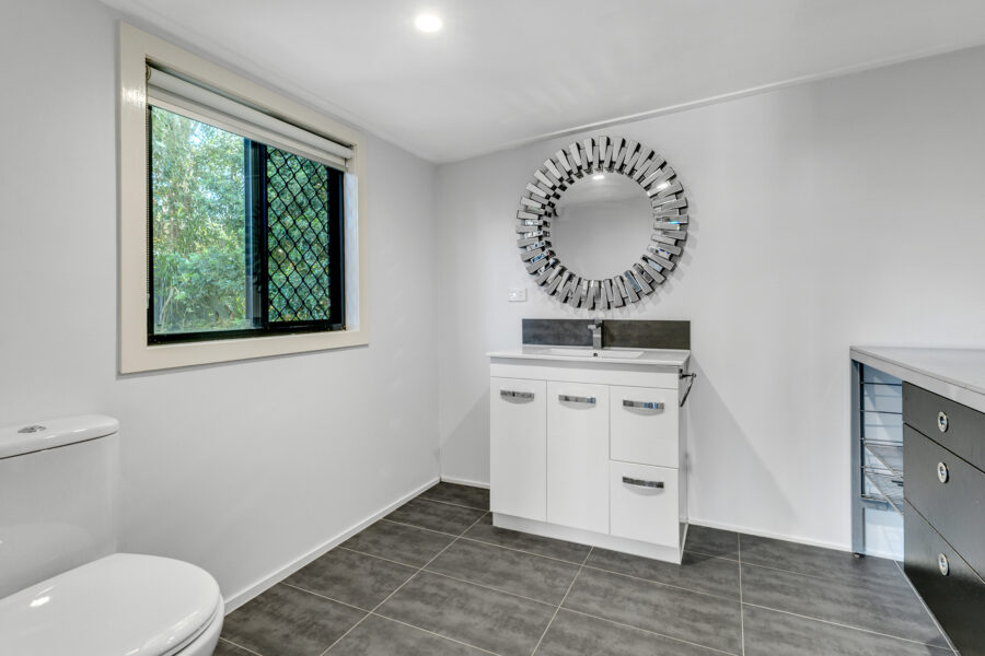 129A Spitfire Avenue Strathpine , QLD 4500 Australia