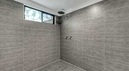 129A Spitfire Avenue Strathpine , QLD 4500 Australia