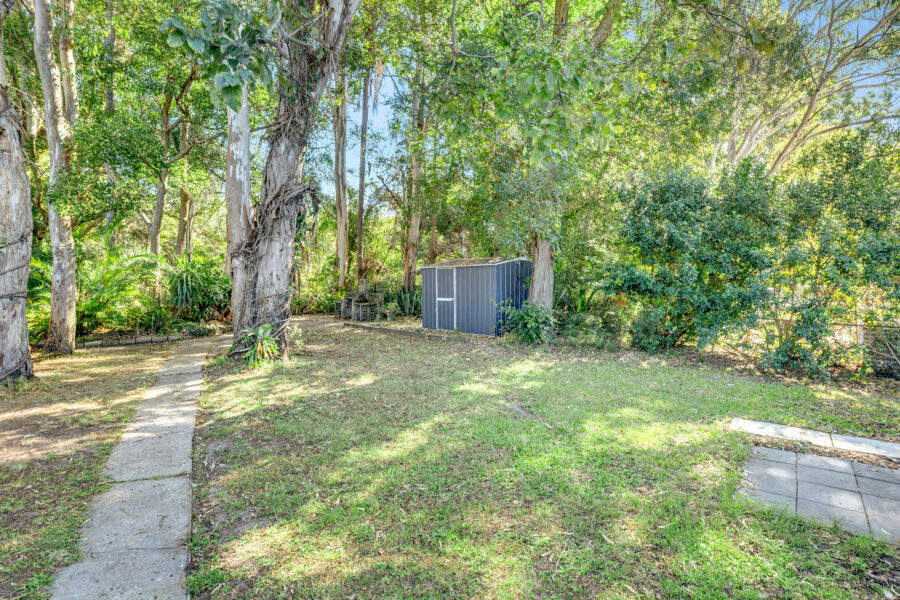 129A Spitfire Avenue Strathpine , QLD 4500 Australia