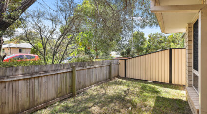 4/8 Myora Cres Capalaba , QLD 4157 Australia