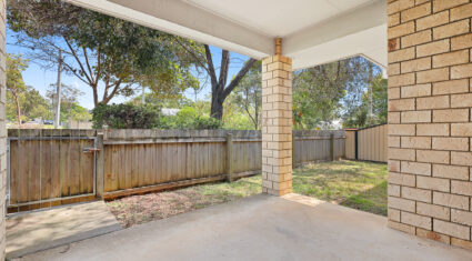 4/8 Myora Cres Capalaba , QLD 4157 Australia