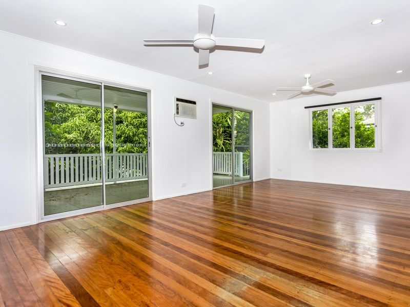 16 Currong St Kenmore , QLD 4069 Australia