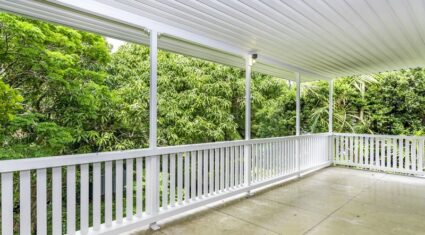 16 Currong St Kenmore , QLD 4069 Australia