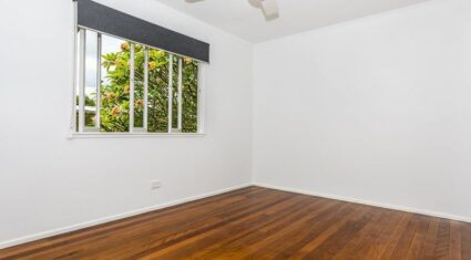 16 Currong St Kenmore , QLD 4069 Australia