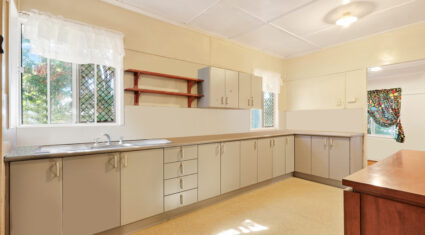 10 Oliphant St Murarrie , QLD 4172 Australia