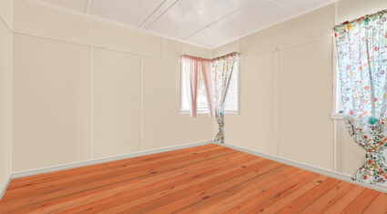 10 Oliphant St Murarrie , QLD 4172 Australia