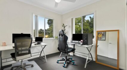 2/33 Quentin St Capalaba , QLD 4157 Australia