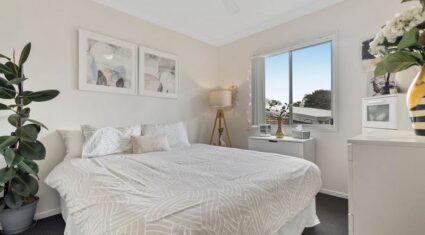 2/33 Quentin St Capalaba , QLD 4157 Australia