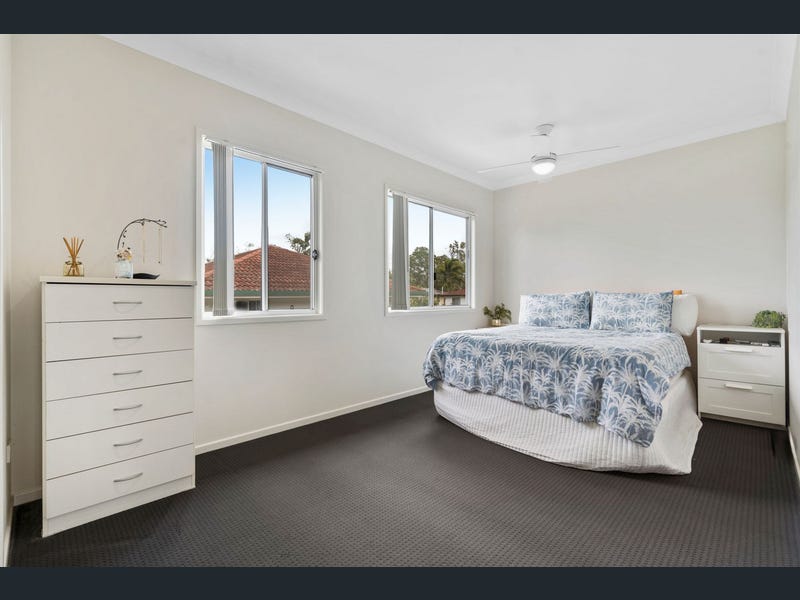 2/33 Quentin St Capalaba , QLD 4157 Australia