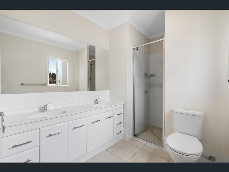 2/33 Quentin St Capalaba , QLD 4157 Australia