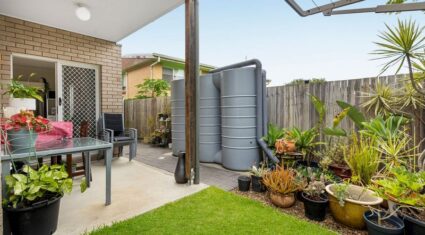 2/33 Quentin St Capalaba , QLD 4157 Australia