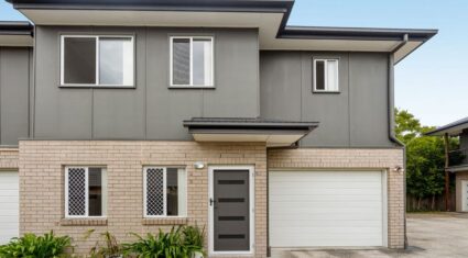 2/33 Quentin St Capalaba , QLD 4157 Australia