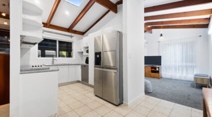 14 Kootangal Cres Ferny Hills , QLD 4055 Australia