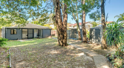 129A Spitfire Avenue Strathpine , QLD 4500 Australia