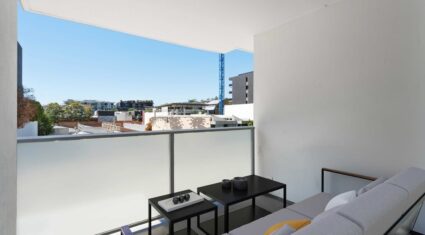 212/42 Wyandra St Newstead , QLD 4006 Australia