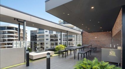 212/42 Wyandra St Newstead , QLD 4006 Australia