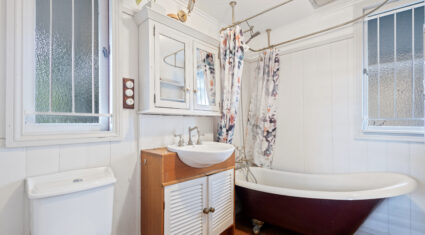 43 Princess St Petrie Terrace , QLD 4000 Australia