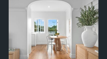 2/598 Lower Bowen Tce New Farm , QLD 4005 Australia