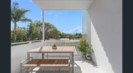 2/598 Lower Bowen Tce New Farm , QLD 4005 Australia